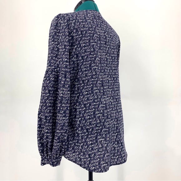 Cabi Te Amo Blouse # 5336, 'Love' Printed Long Sleeve V-neck Navy Blouse, Medium - Picture 7 of 16